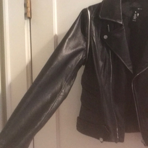 Aqua Leather Jacket w. Zip Off Sleeves - Picture 3 of 6